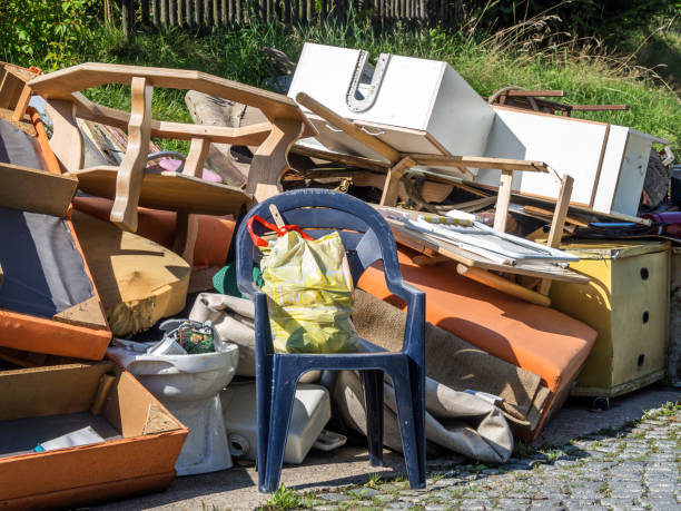 Best Garage Cleanout Services  in Plainedge, NY